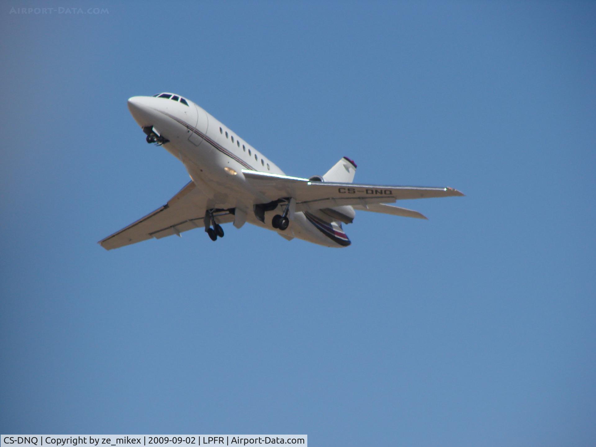 CS-DNQ, 2000 Dassault Falcon 2000 C/N 115, Taking off at faro