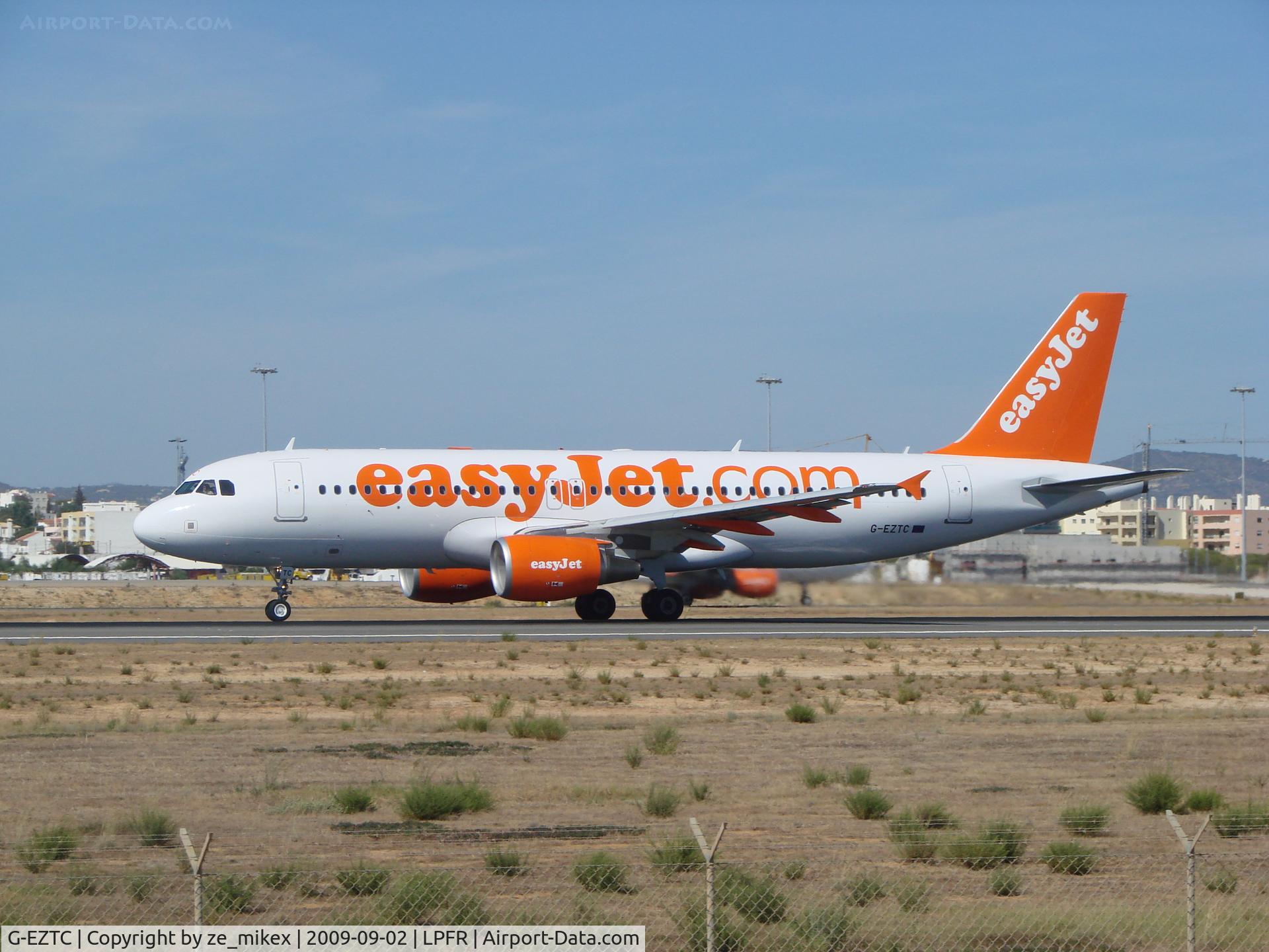G-EZTC, 2009 Airbus A320-214 C/N 3871, A new plane of easyjet fleet at Faro airport
