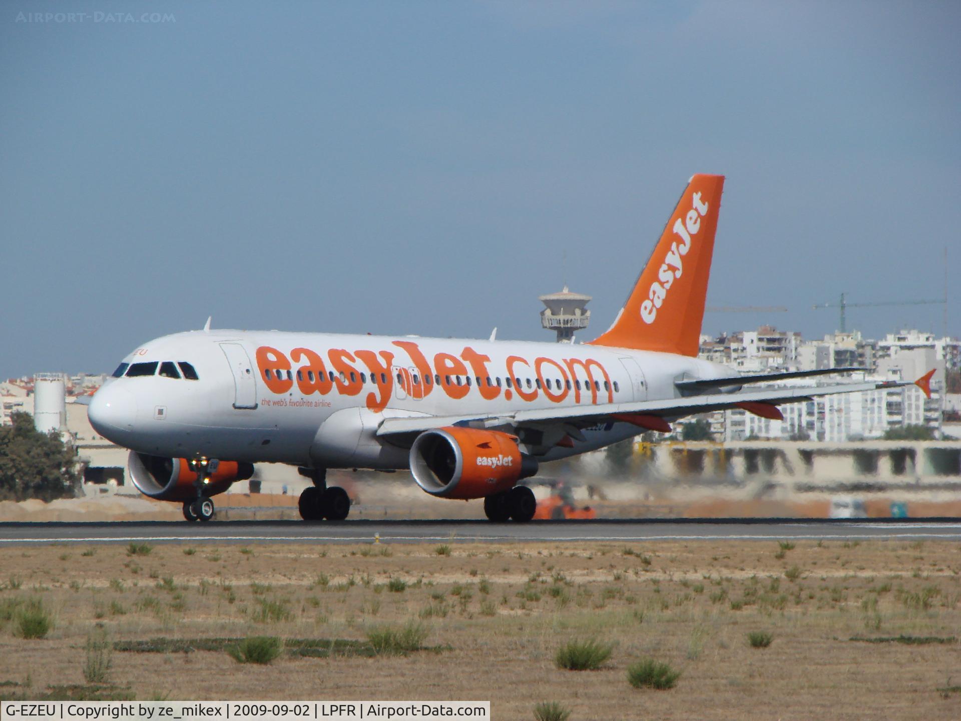 G-EZEU, 2004 Airbus A319-111 C/N 2283, A plane of easyjet fleet at Faro airport