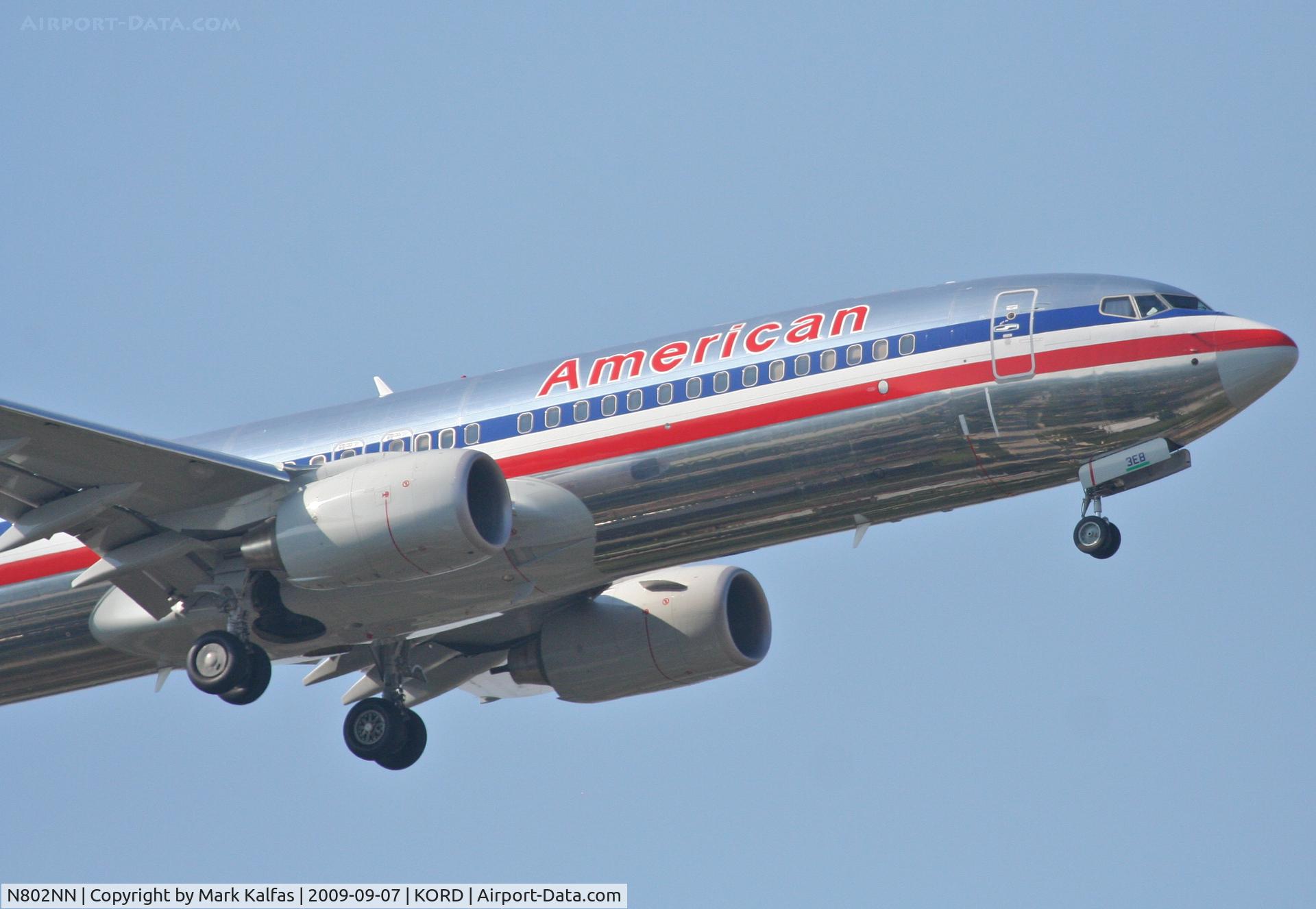 N802NN, 2009 Boeing 737-823 C/N 31073, American Airlines Boeing 737-823. N802NN RWY 10 approach KORD