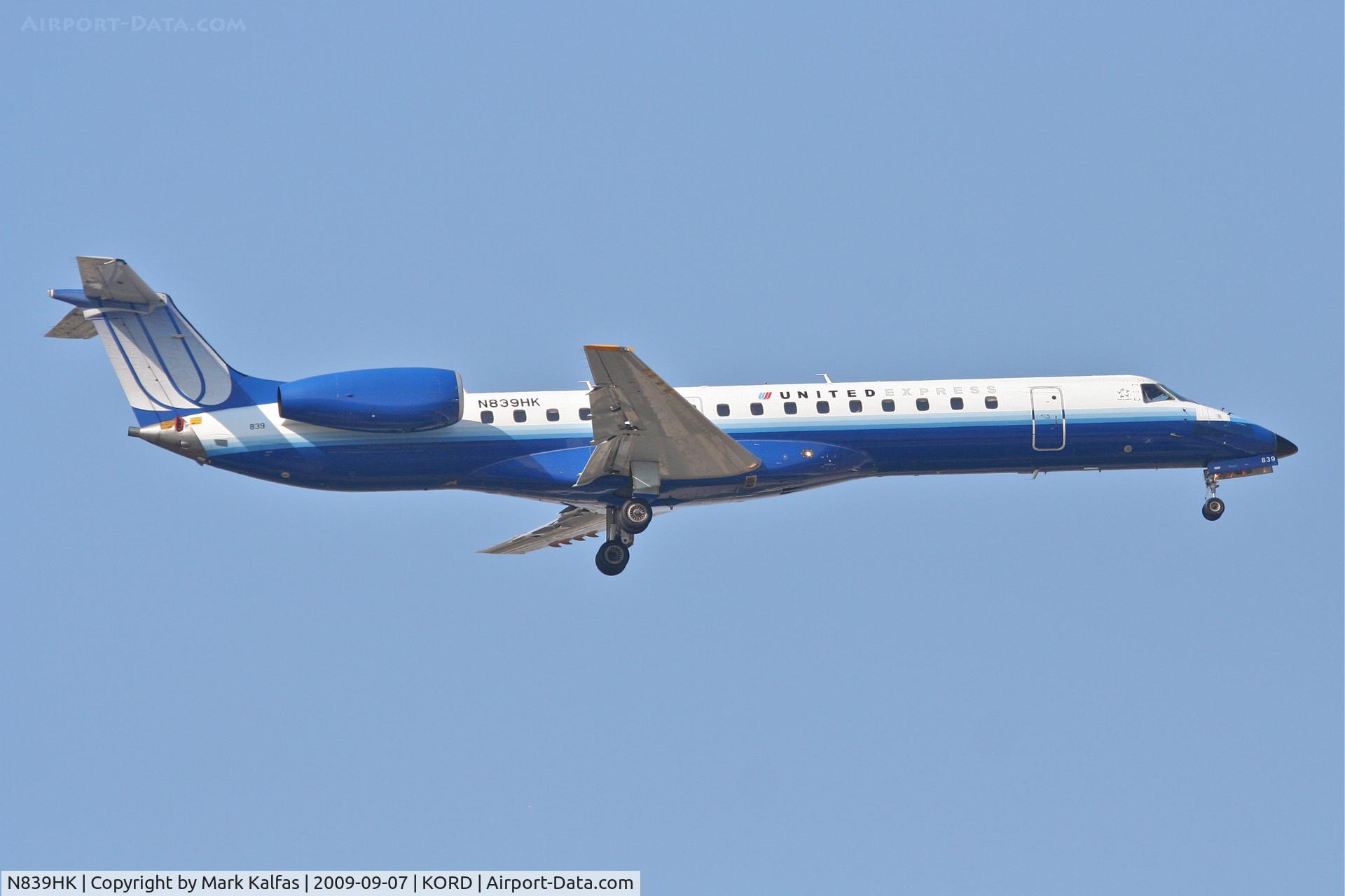 N839HK, 2004 Embraer ERJ-145LR (EMB-145LR) C/N 14500829, Trans States Airlines/United Express EMB-145LR N839HK, RWY 10 approach KORD