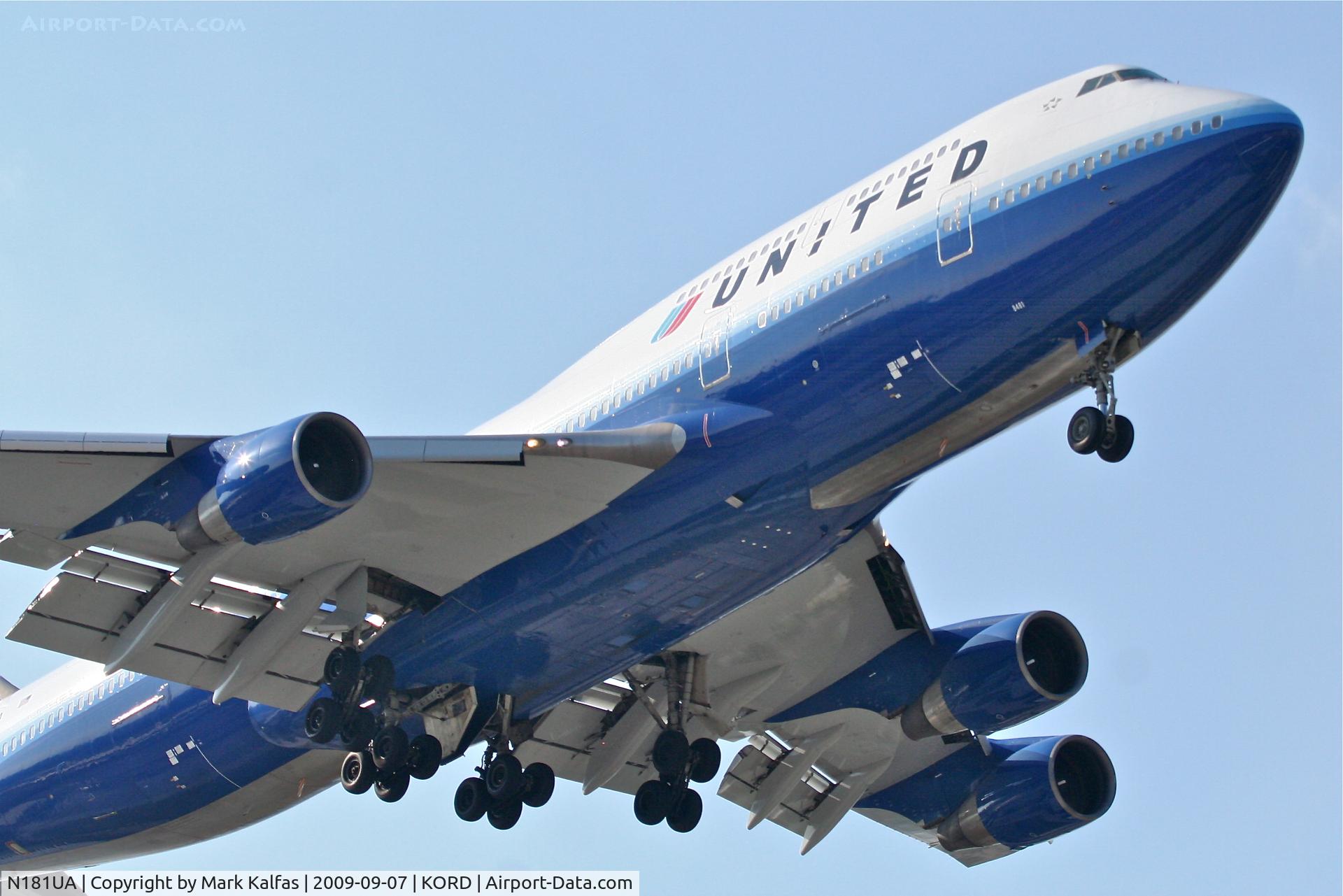 N181UA, 1991 Boeing 747-422 C/N 25278, United Airlines Boeing 747-422, N181UA short final RWY 10 KORD