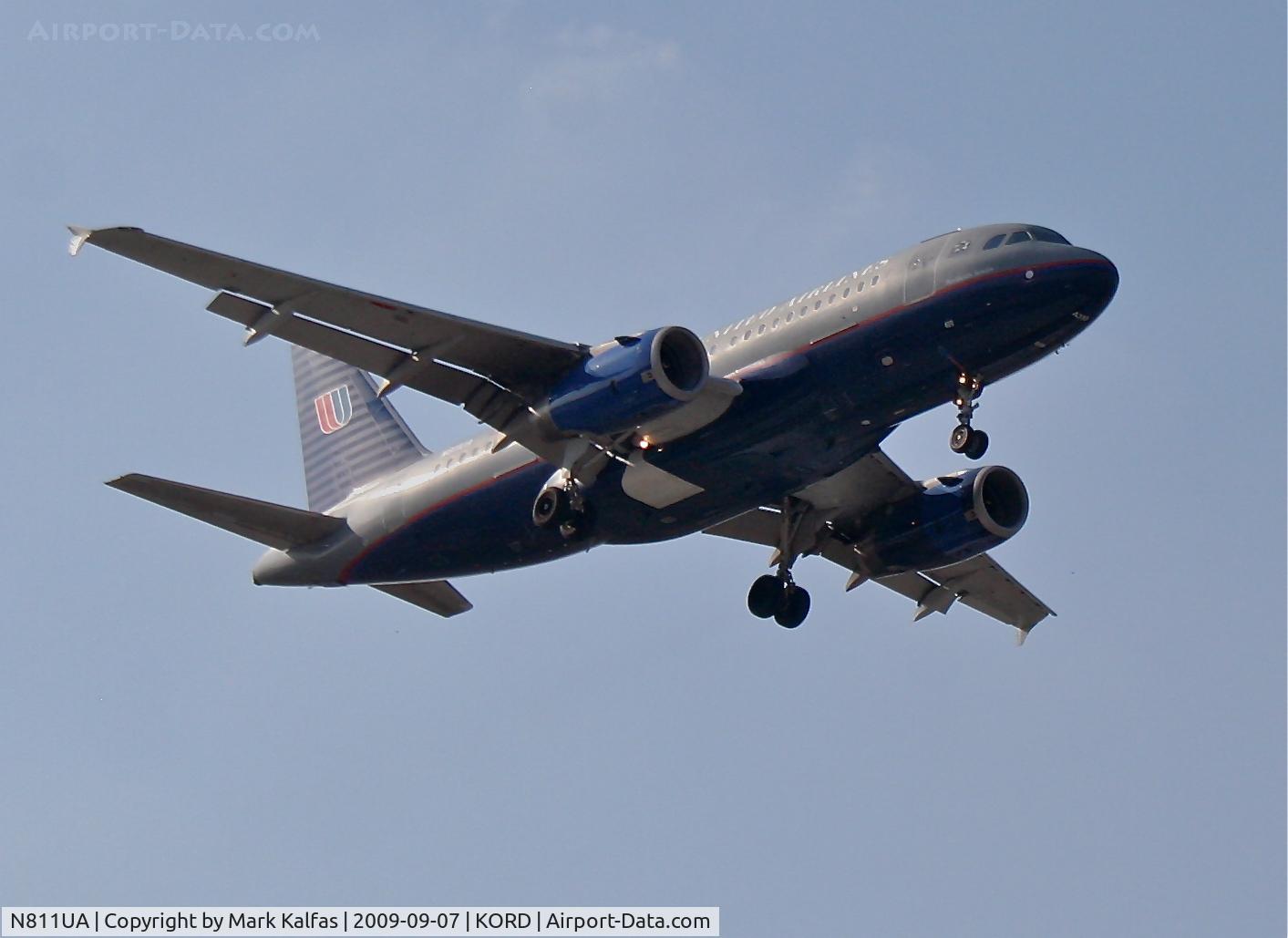 N811UA, 1998 Airbus A319-131 C/N 847, United Airlines A319-131, N811UA short final RWY 10 KORD