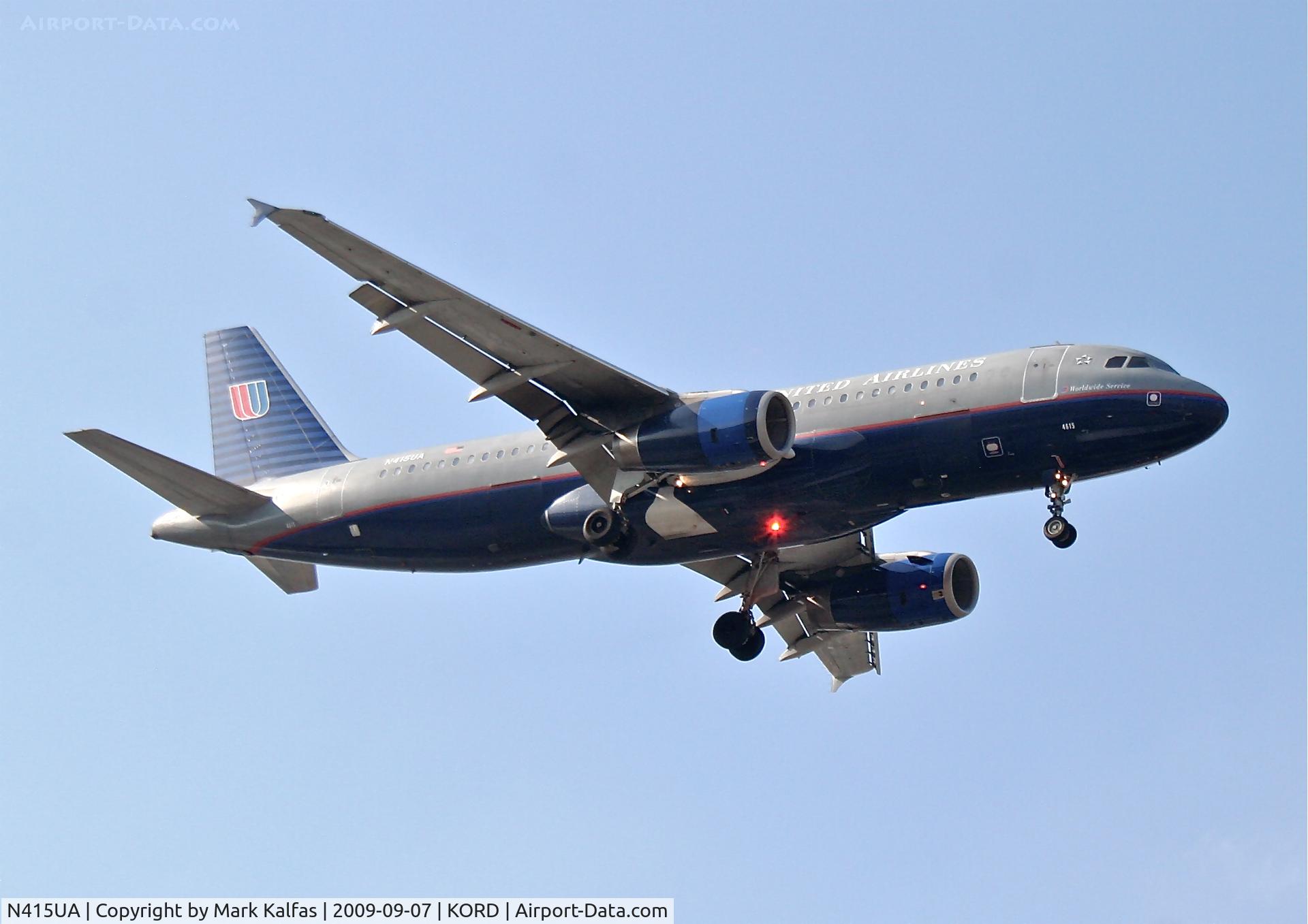 N415UA, 1994 Airbus A320-232 C/N 475, United Airlines A320-232, N415UA short final RWY 10 KORD