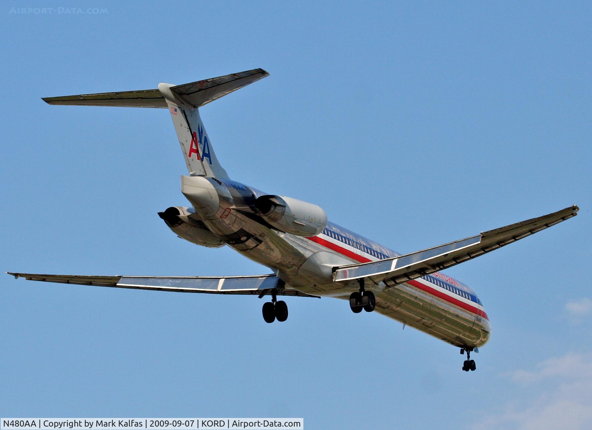 N480AA, 1988 McDonnell Douglas MD-82 (DC-9-82) C/N 49655, American Airlines Mcdonnell Douglas MD-82, N480AA  RWY 10 approach KORD