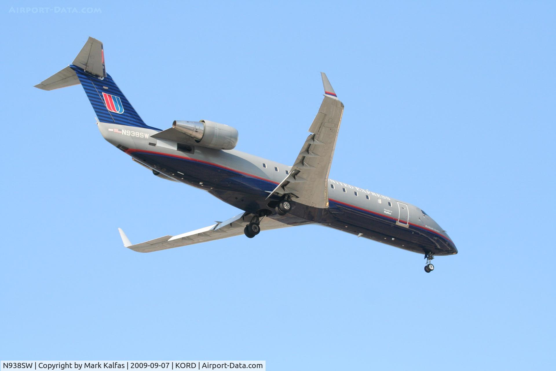 N938SW, 2003 Bombardier CRJ-200LR (CL-600-2B19) C/N 7741, Sky West/United Express  CL-600-2B19, N938SW short final RWY 10 KORD