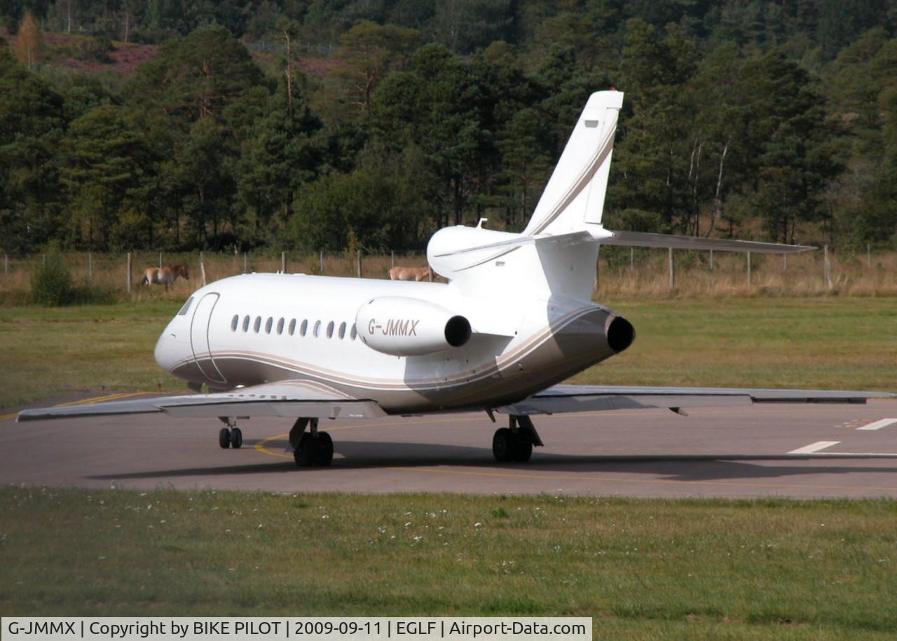 G-JMMX, 2007 Dassault Falcon 900EX C/N 184, TURNING TO LINE UP ON RWY 26. J-MAX AIR SERVICES