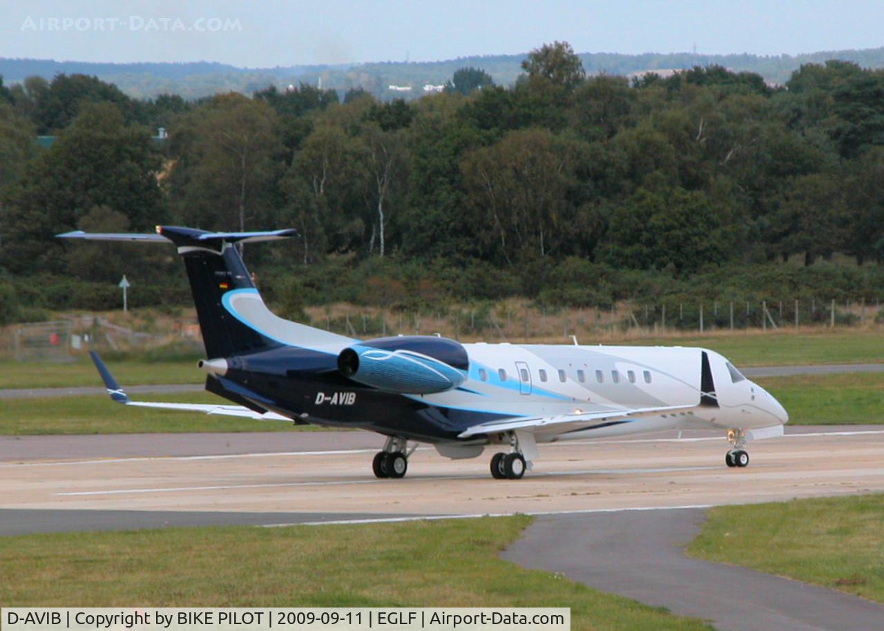 D-AVIB, 2009 Embraer EMB-135BJ Legacy C/N 14501109, ROLLING