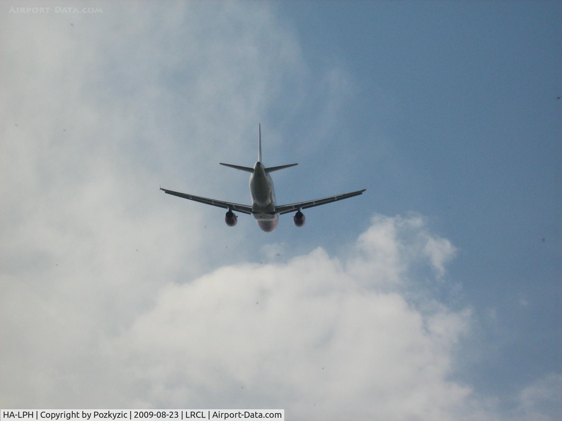 HA-LPH, 2006 Airbus A320-232 C/N 2688, Takeoff destination PARIS