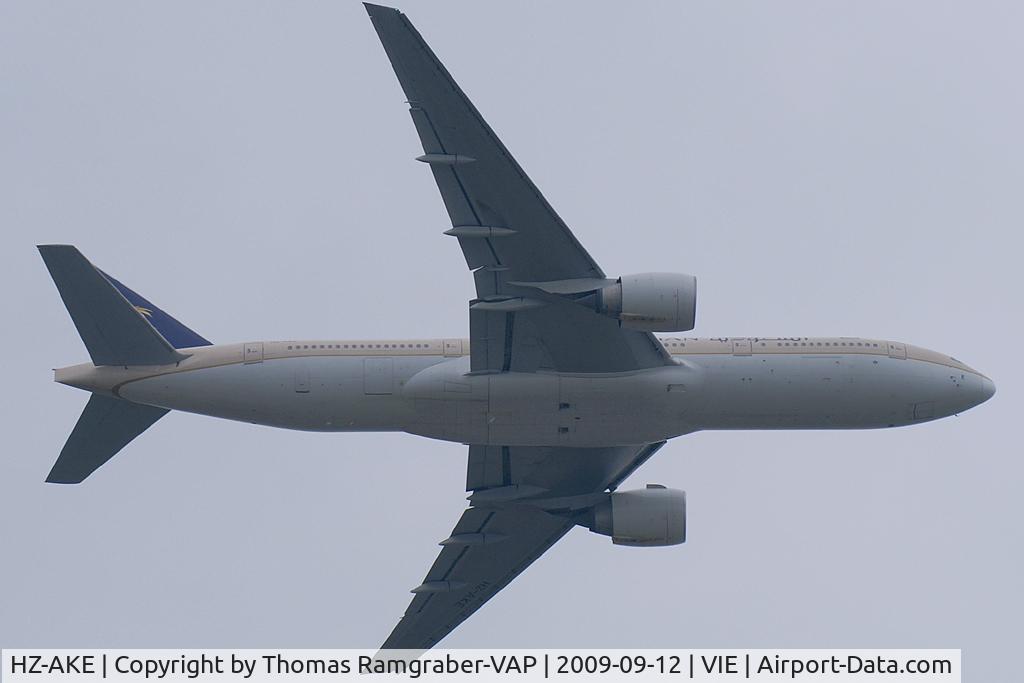 HZ-AKE, 1997 Boeing 777-268/ER C/N 28348, Saudia - Saudi Arabian Airlines Boeing 777-200