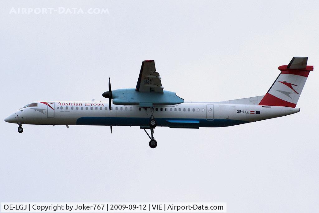 OE-LGJ, 2005 De Havilland Canada DHC-8-402Q Dash 8 C/N 4104, Austrian arrows De Havilland Canada DHC-8-401