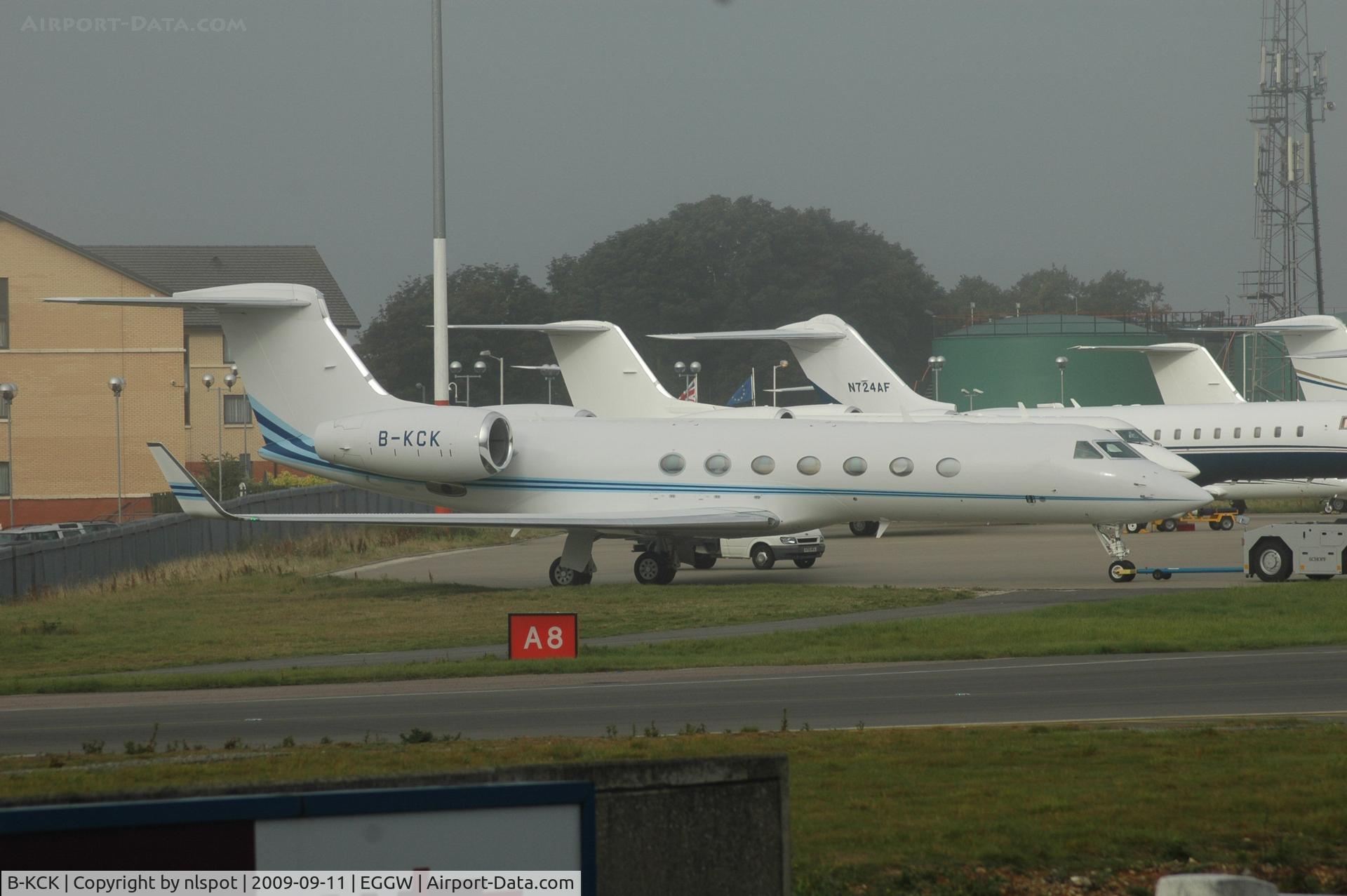 B-KCK, 2009 Gulfstream Aerospace GV-SP (G550) C/N 5228, My first Chinese Gulfstream 550.