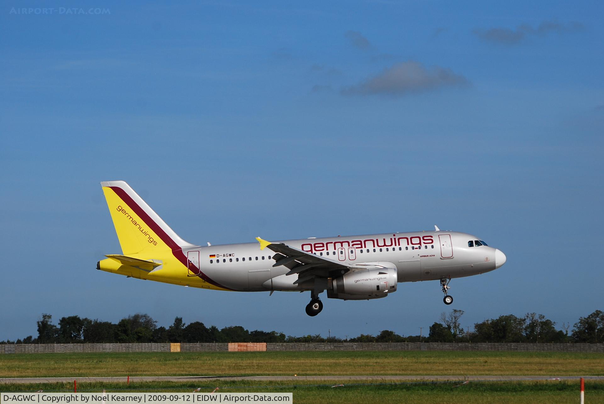 D-AGWC, 2006 Airbus A319-132 C/N 2976, Landing Rwy 10