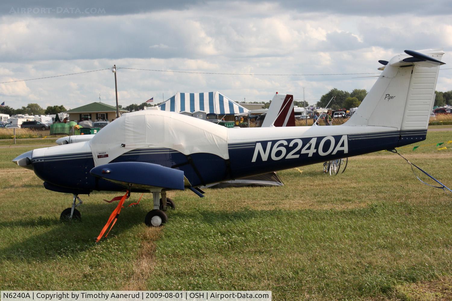 N6240A, 1978 Piper PA-38-112 Tomahawk Tomahawk C/N 38-78A0351, 1978 Piper PA-38-112, c/n: 38-78A0351
