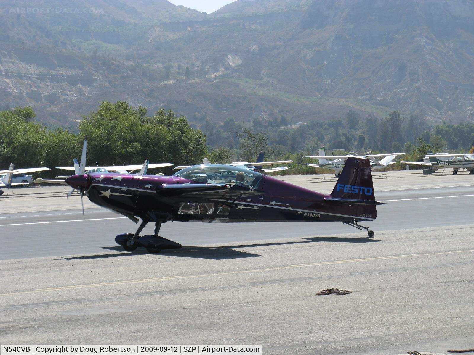 N540VB, Extra EA-300 C/N 033, 1992 Extra Flugzeugbau Gmbh EA 300, Lycoming AEIO-540-L1B5D 300 Hp, taxi