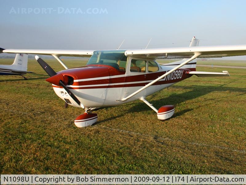 N1098U, 1976 Cessna 172M C/N 17266847, MERFI fly-in - Urbana, Ohio