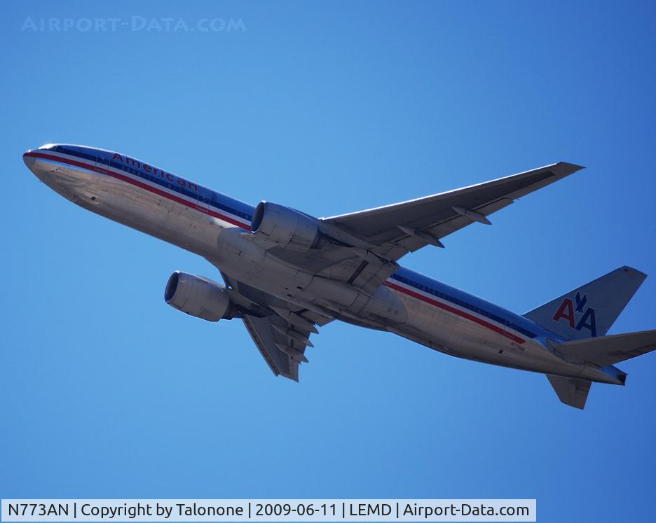 N773AN, 1999 Boeing 777-223 C/N 29583, Take off from 36R
