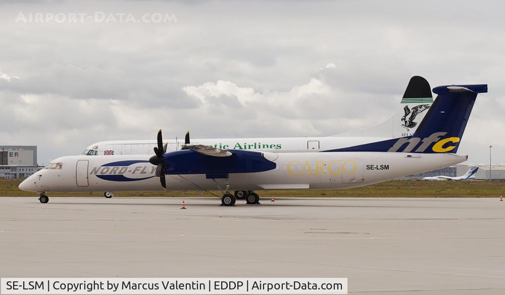 SE-LSM, 1999 De Havilland Canada DHC-8-402Q Dash 8 C/N 4008, Stand Allocation BIZ, Leipzig