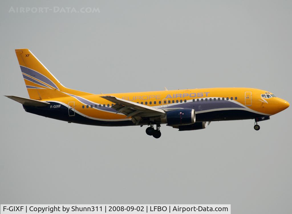 F-GIXF, 1992 Boeing 737-3B3QC C/N 26851, Landing rwy 32R