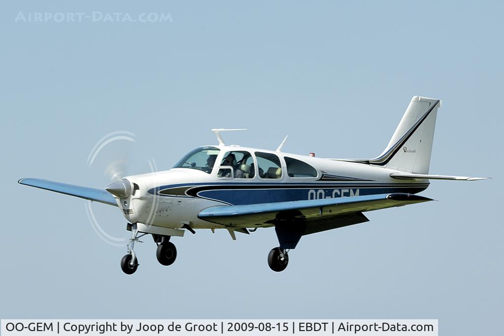 OO-GEM, 1967 Beech 35-C33 Debonair C/N CD-1090, nice prop blur.