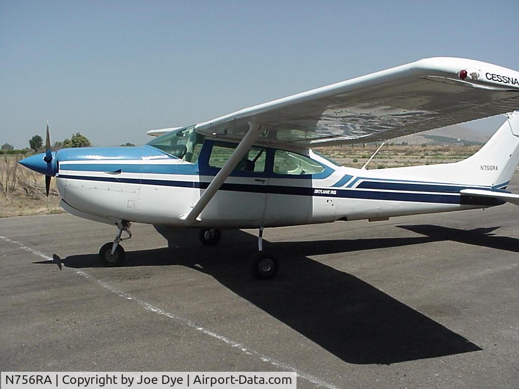 N756RA, 1979 Cessna R182 Skylane RG C/N R18201133, N756RA