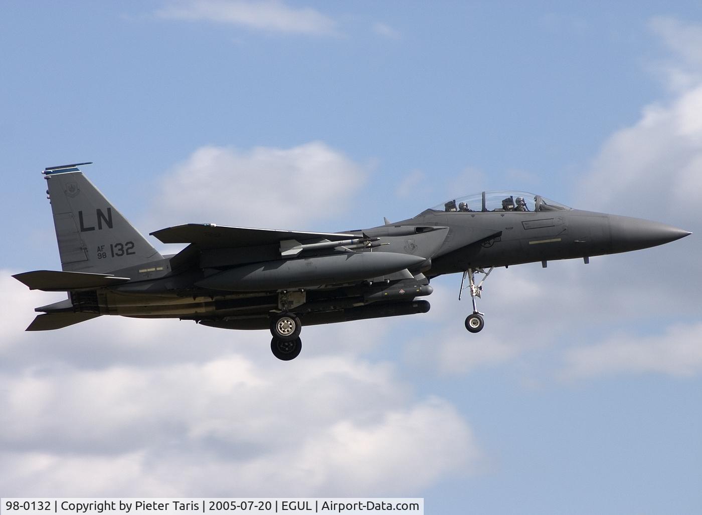 98-0132, 1998 McDonnell Douglas F-15E Strike Eagle C/N 1359/E223, On short final at home base Lakenheath