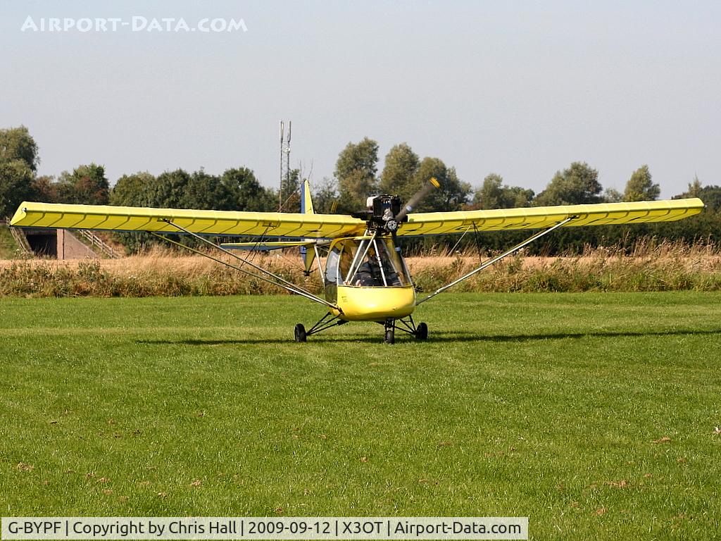G-BYPF, 1999 Thruster Sprint T600N C/N 9089-T600N-034, Staffordshire Aero Club's 25th anniversary fly-in