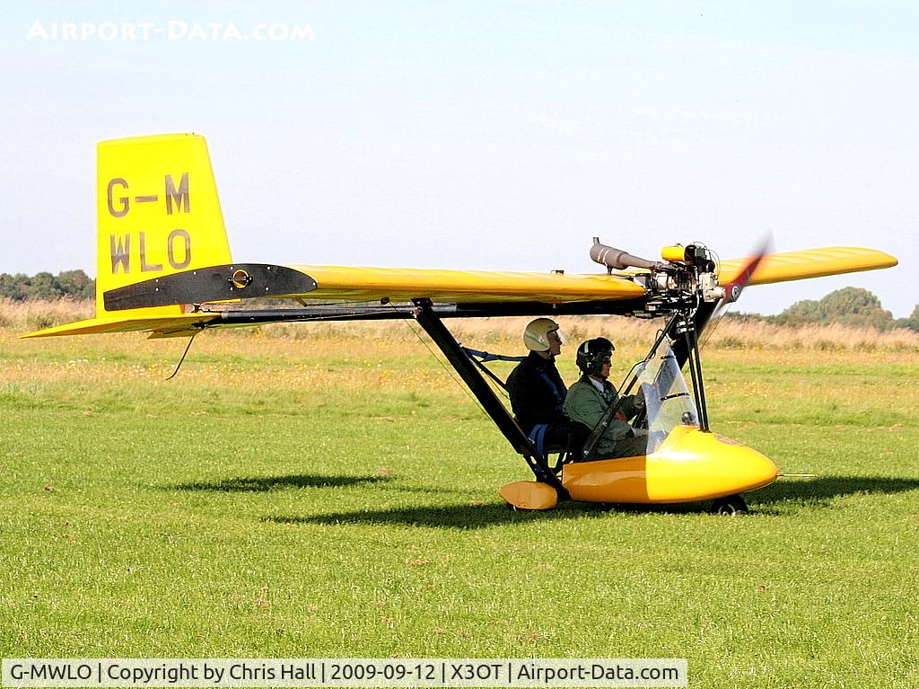 G-MWLO, 1991 Whittaker MW-6 Merlin C/N PFA 164-11373, Staffordshire Aero Club's 25th anniversary fly-in