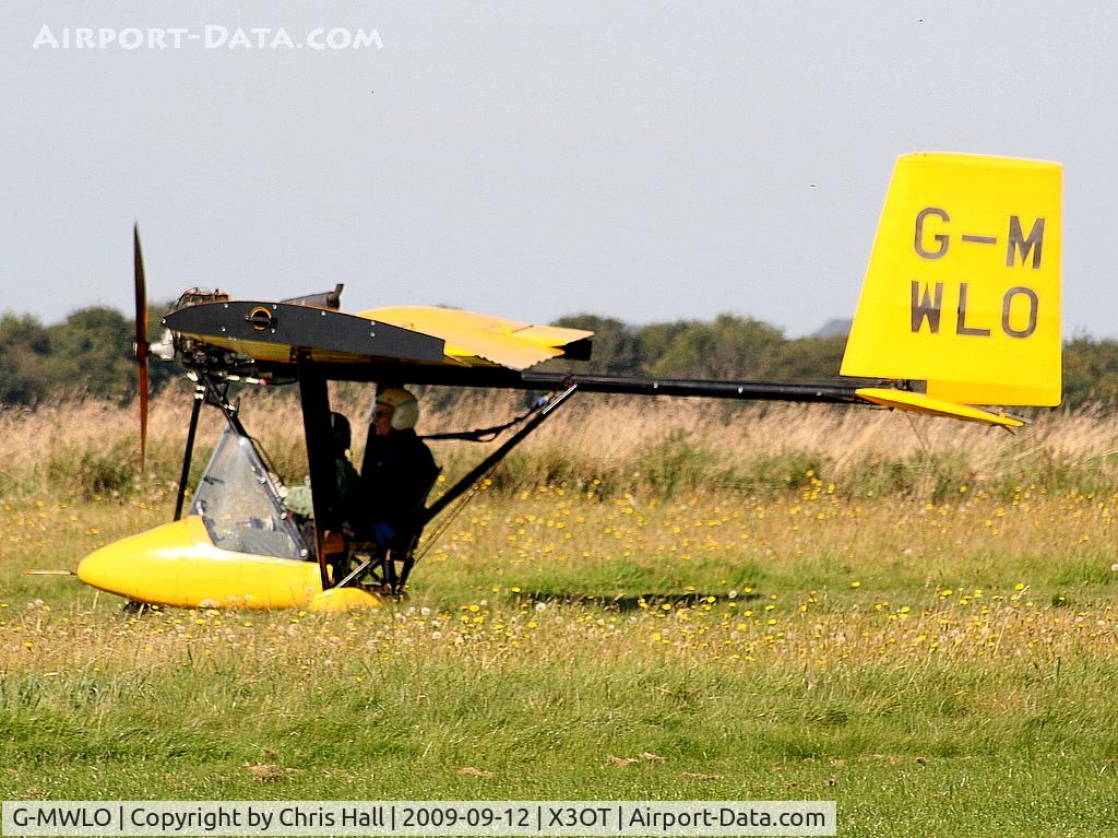 G-MWLO, 1991 Whittaker MW-6 Merlin C/N PFA 164-11373, Staffordshire Aero Club's 25th anniversary fly-in