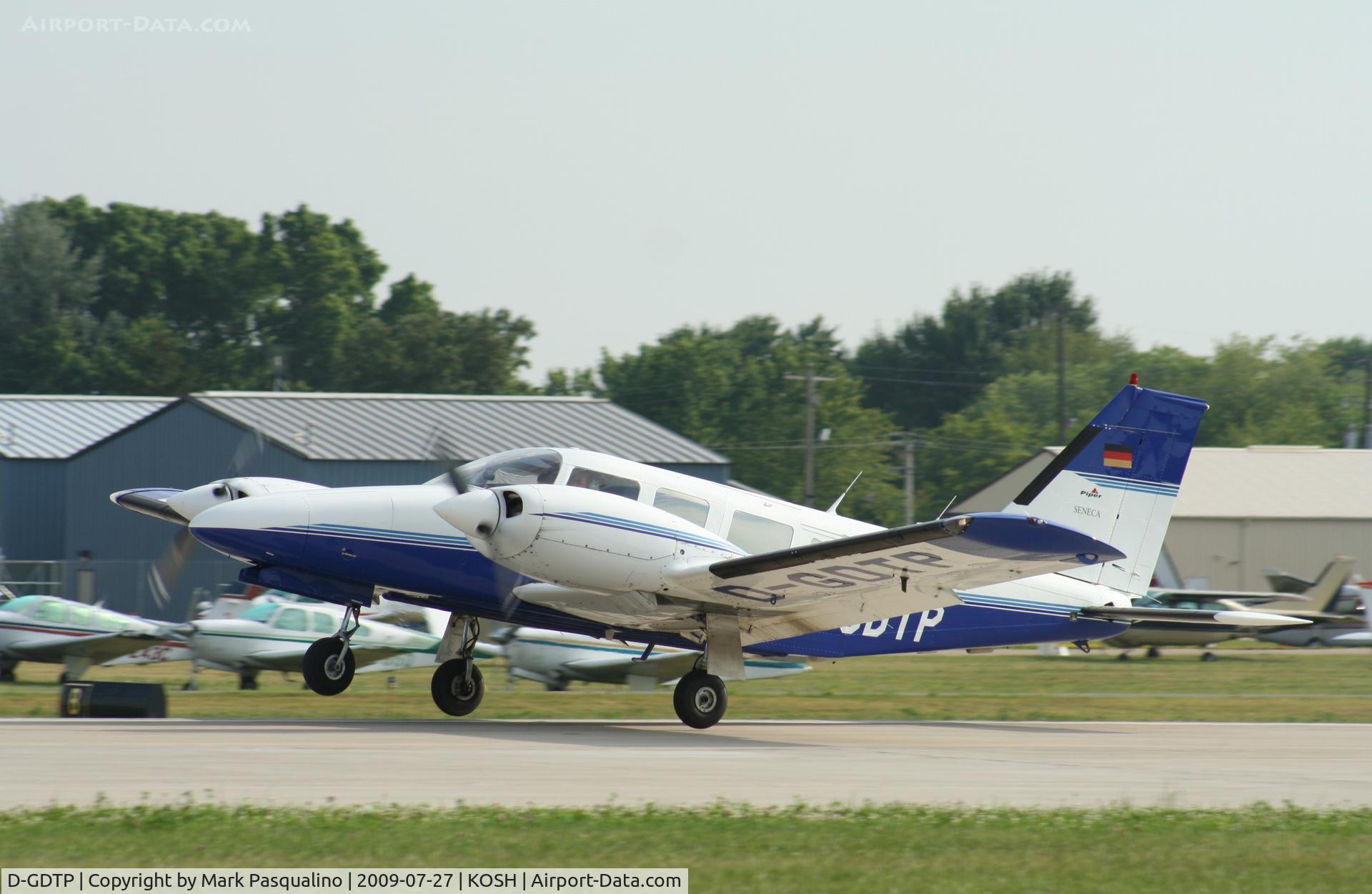 D-GDTP, 1979 Piper PA-34-200T C/N 34-7970122, Piper PA-34-200T