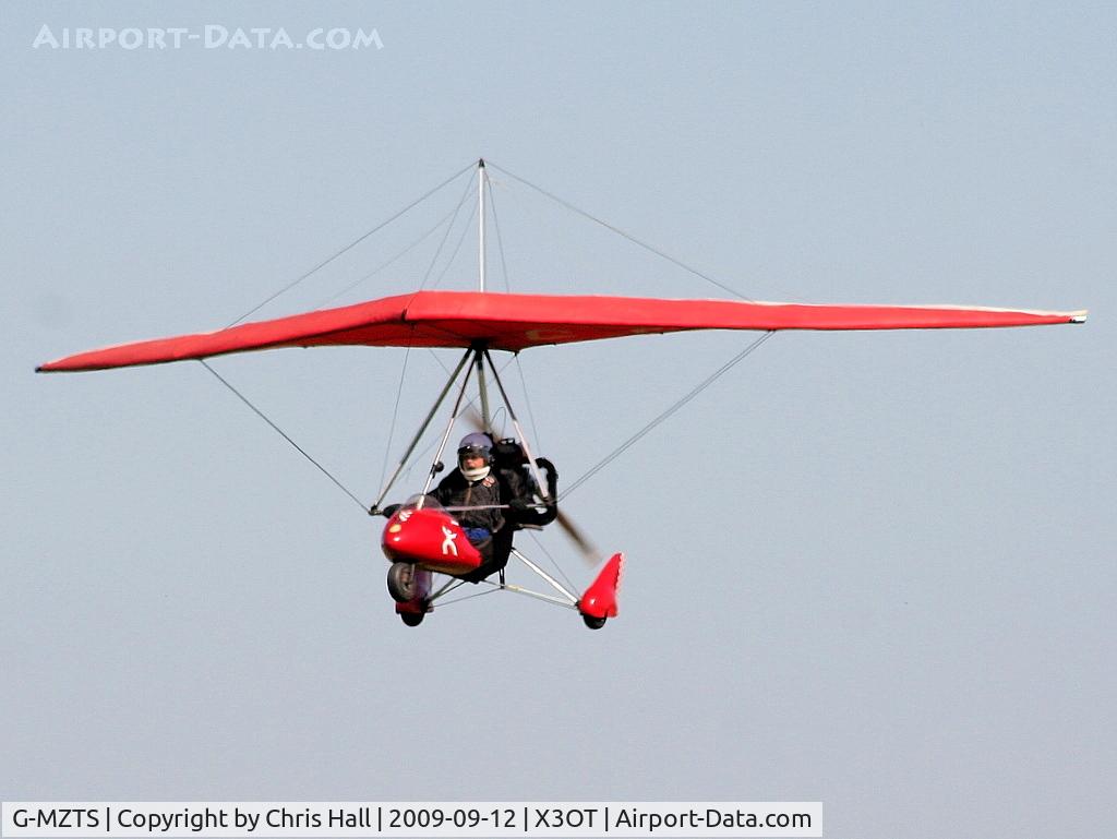 G-MZTS, 1988 Aerial Arts Chaser S 447 C/N CH703, Staffordshire Aero Club's 25th anniversary fly-in