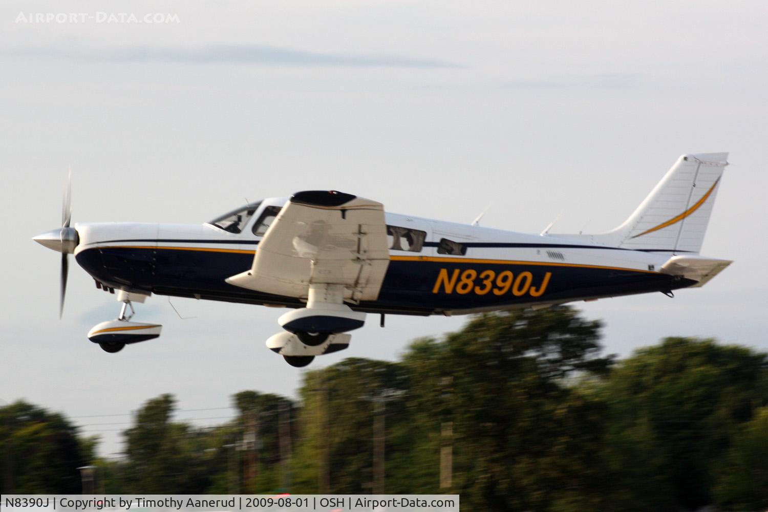 N8390J, 1981 Piper PA-32-301 Saratoga C/N 32-8106083, 1981 Piper PA-32-301, c/n: 32-8106083