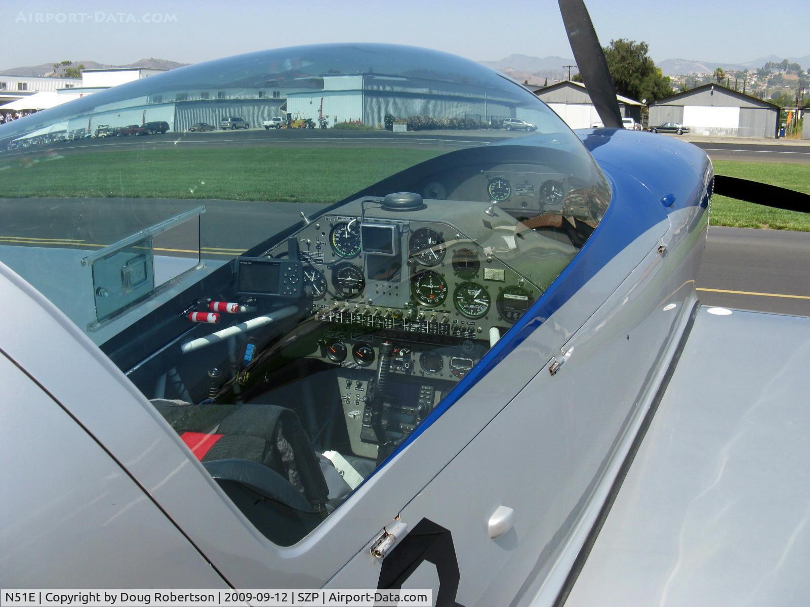 N51E, Extra EA-300/L C/N 015, 1995 Extra Flugzeugbau Gmbh EA-300/L, Lycoming AEIO-540 300 Hp, low wing version, panel