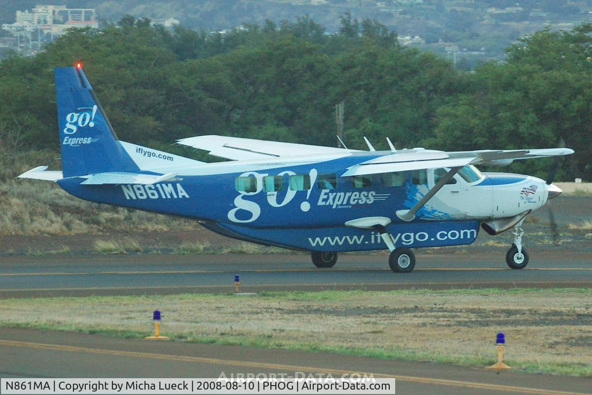 N861MA, 2000 Cessna 208B Grand Caravan C/N 208B0825, At Maui