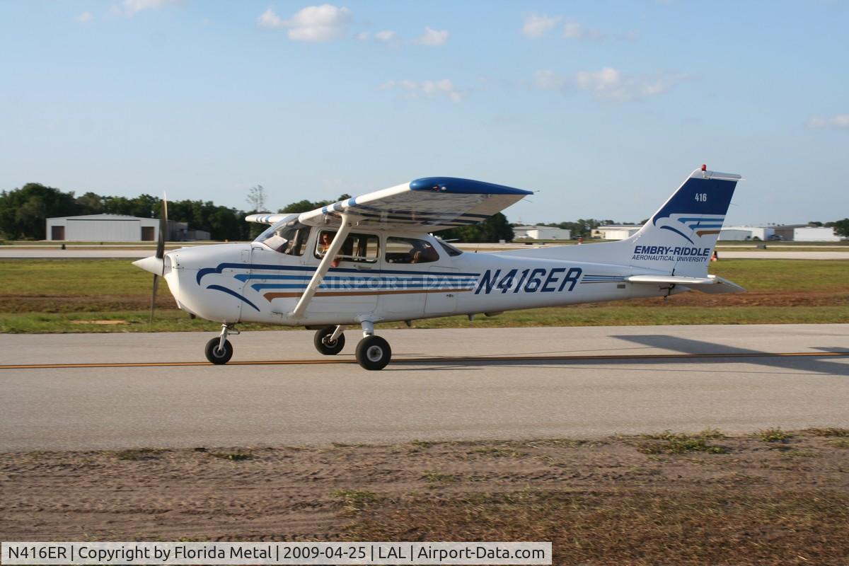 N416ER, 2002 Cessna 172S C/N 172S9160, Cessna 172S
