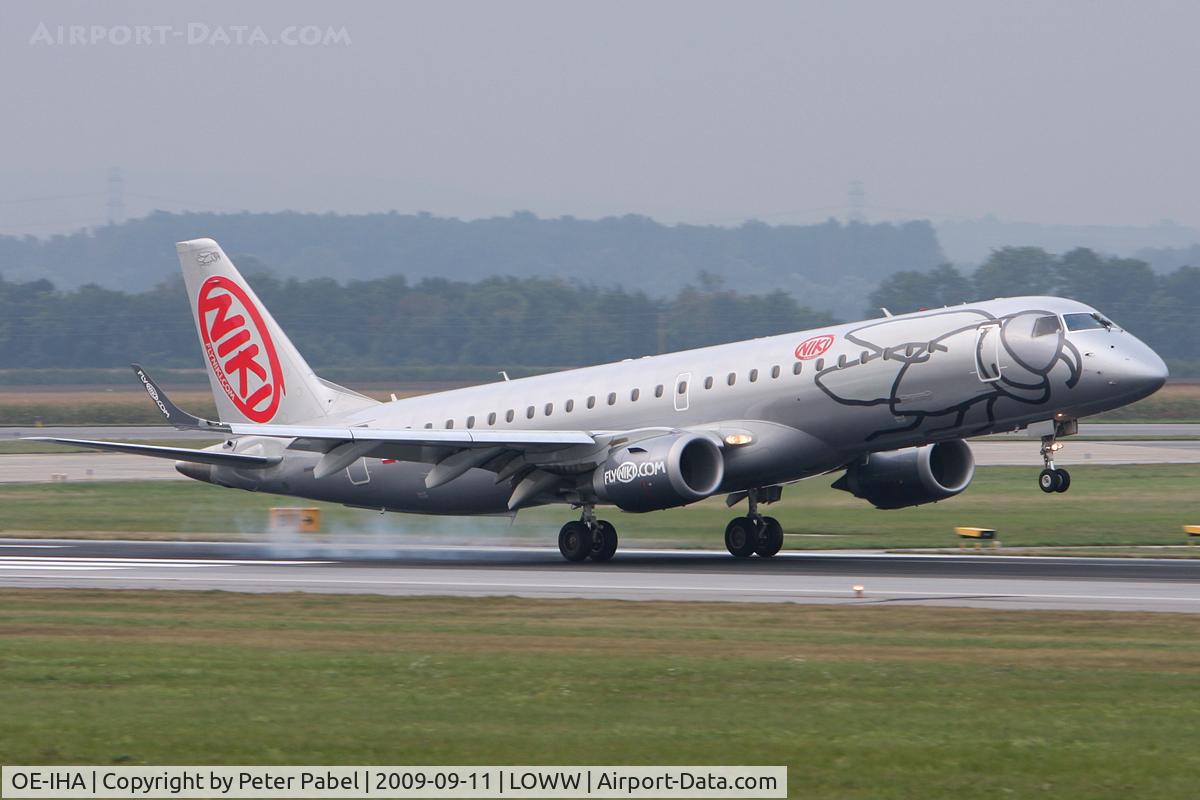 OE-IHA, 2009 Embraer 190LR (ERJ-190-100LR) C/N 19000285, VIE09
