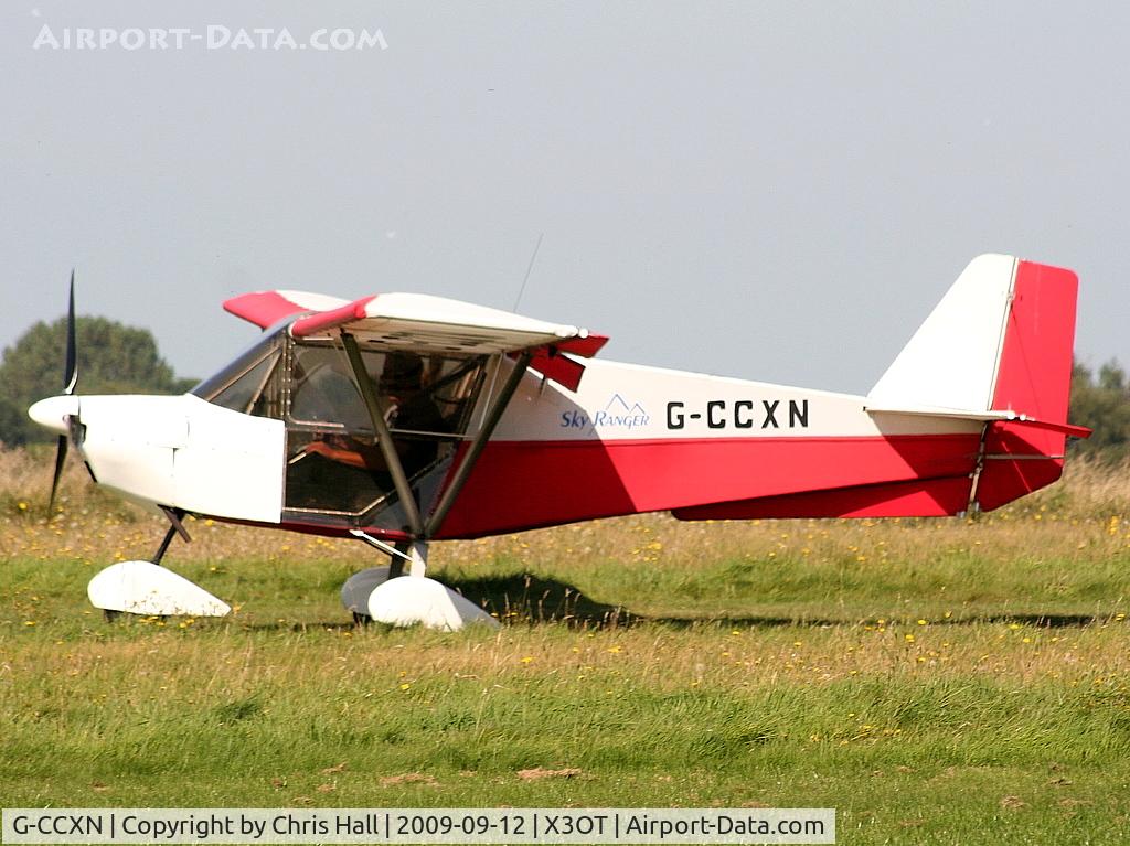 G-CCXN, 2004 Best Off Skyranger 912(2) C/N BMAA/HB/323, Staffordshire Aero Club's 25th anniversary fly-in