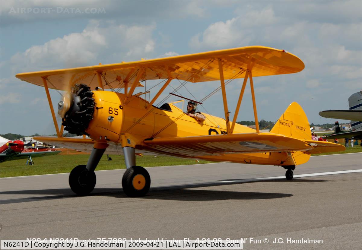 N6241D, 1943 Boeing B75N1 C/N 75-7862, at 2009 Sun N' Fun