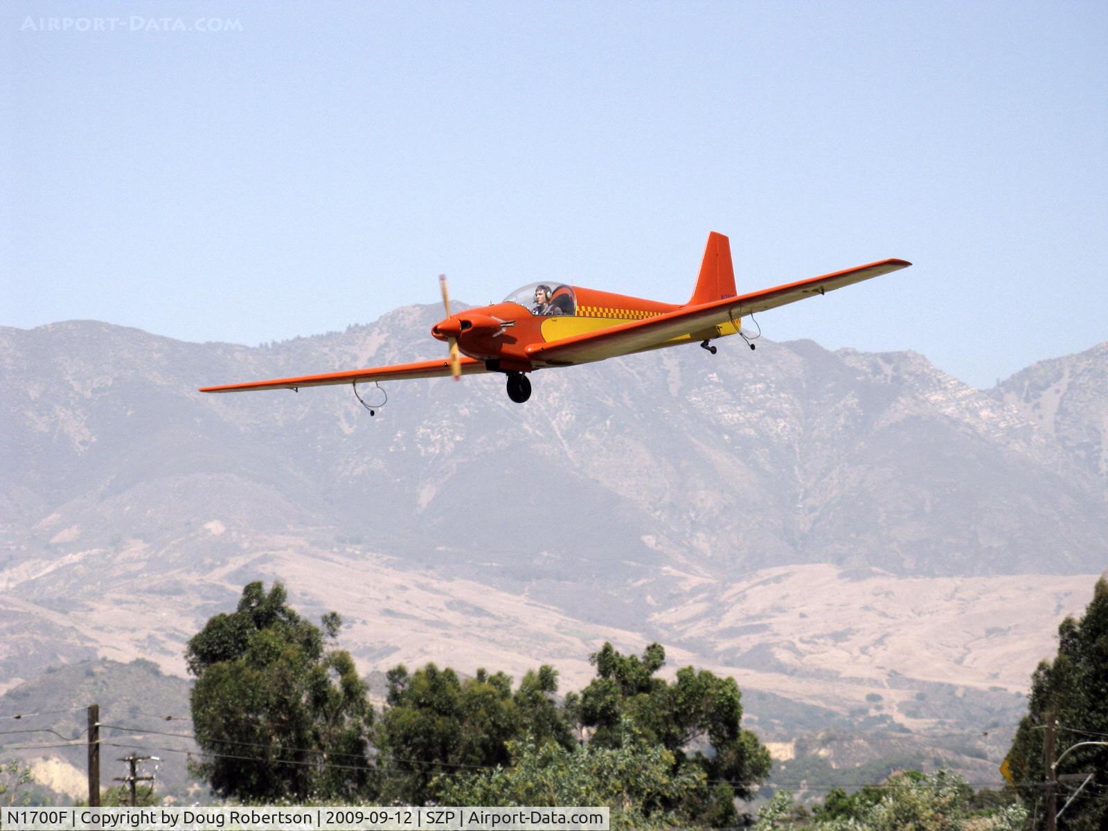 N1700F, 1967 Sportavia-Putzer Fournier RF-4D C/N 4054, 1967 Sportavia-Putzer FOURNIER R.F.4.D motor-glider, Rectimo (VW) 4AR 1200 modified to 1,400 c.c. 40 Hp, on final Rwy 22