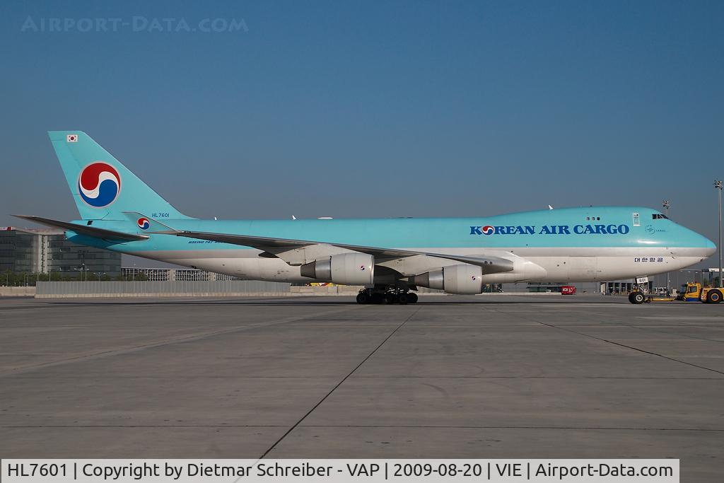 HL7601, 2004 Boeing 747-4B5F/SCD C/N 33949, Korean Air Cargo Boeing 747-400