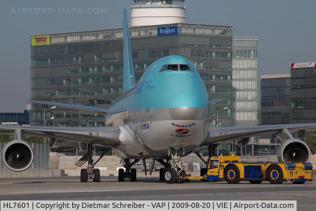 HL7601, 2004 Boeing 747-4B5F/SCD C/N 33949, Korean Air Cargo Boeing 747-400