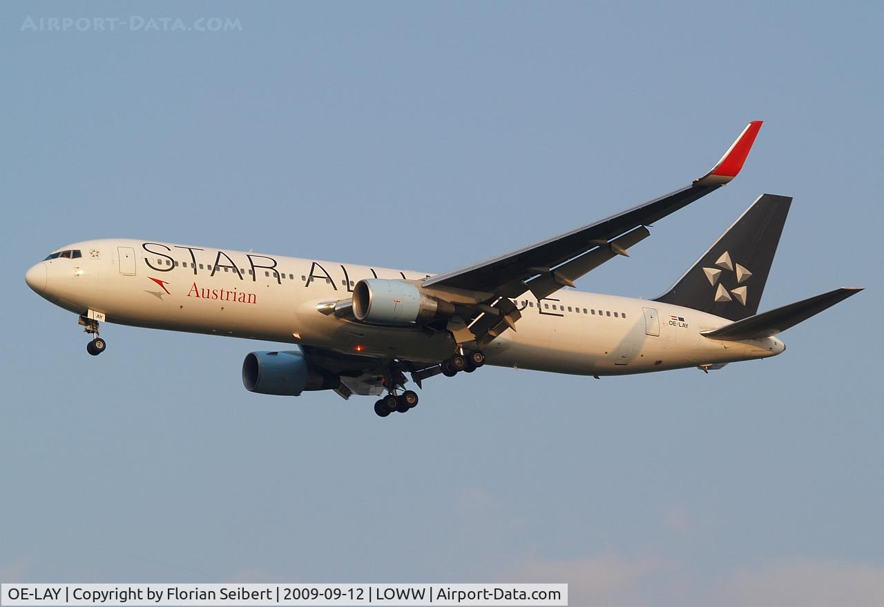 OE-LAY, 1998 Boeing 767-3Z9/ER C/N 29867, Short final rwy 34