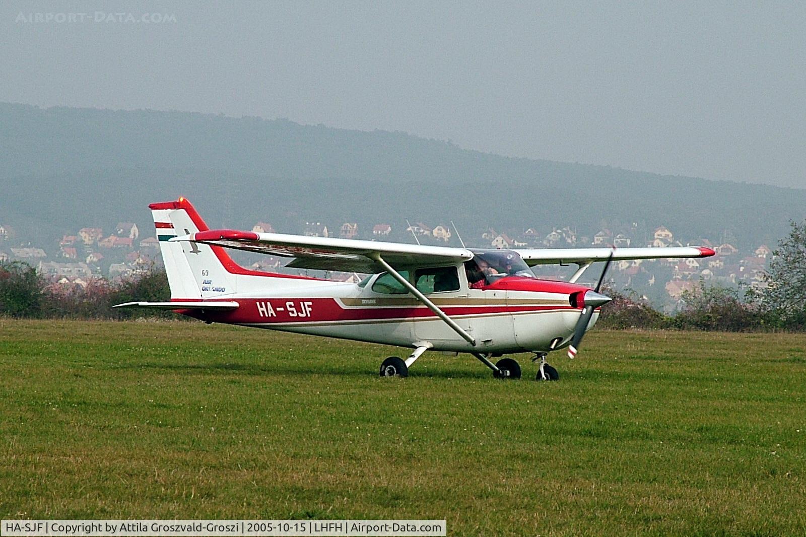 HA-SJF, 1979 Cessna 172N Skyhawk C/N 17273311, Farkashegy Airport Hungary