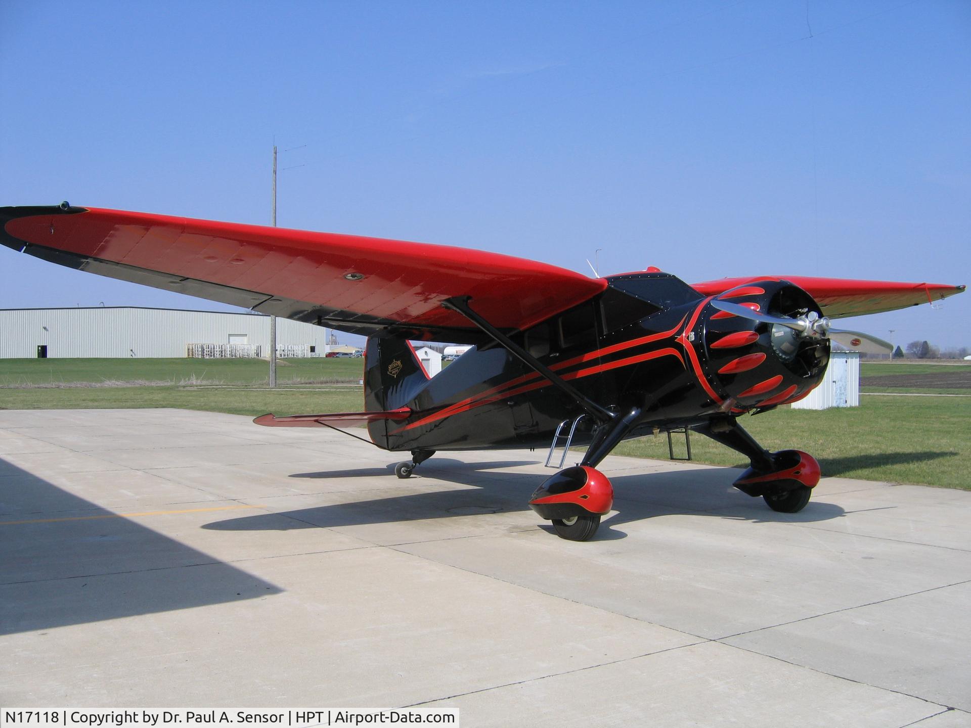 N17118, 1936 Stinson SR-8E Reliant C/N 9804, start up