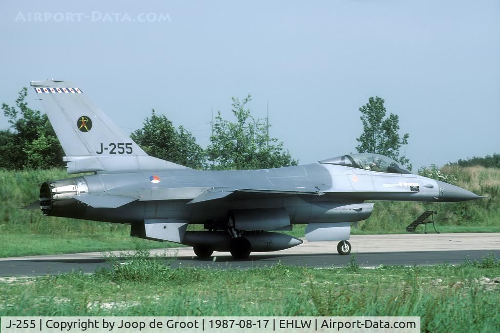 J-255, General Dynamics F-16A Fighting Falcon C/N 6D-44, Nice full colour markings