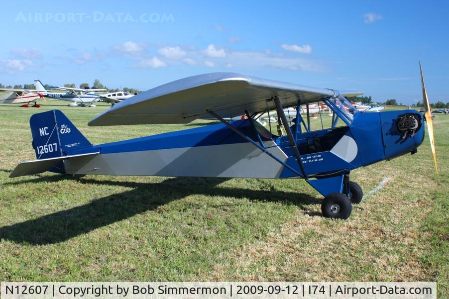 N12607, 1931 Taylor E-2 C/N 27, MERFI fly-in, Urbana, Ohio