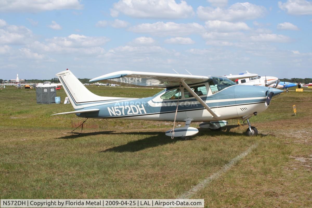 N572DH, 1974 Cessna 182P Skylane C/N 18263024, Cessna 182P