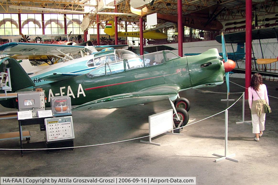 HA-FAA, 1950 Yakovlev Yak-18 C/N 4312, Budapest is a traffic museum, a Petöfi hall.
