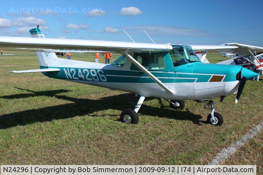 N24296, 1977 Cessna 152 C/N 15280201, MERFI fly-in, Urbana, Ohio