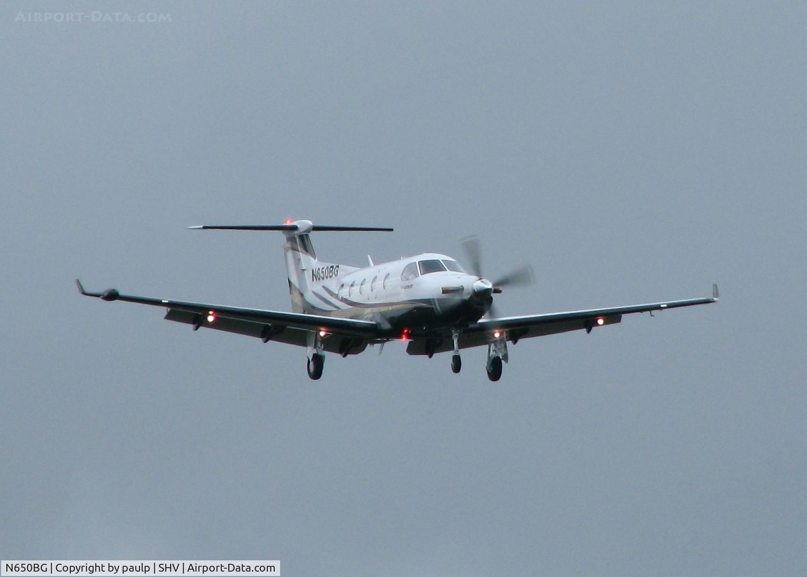 N650BG, 2005 Pilatus PC-12/45 C/N 654, Landing at Shreveport Regional.